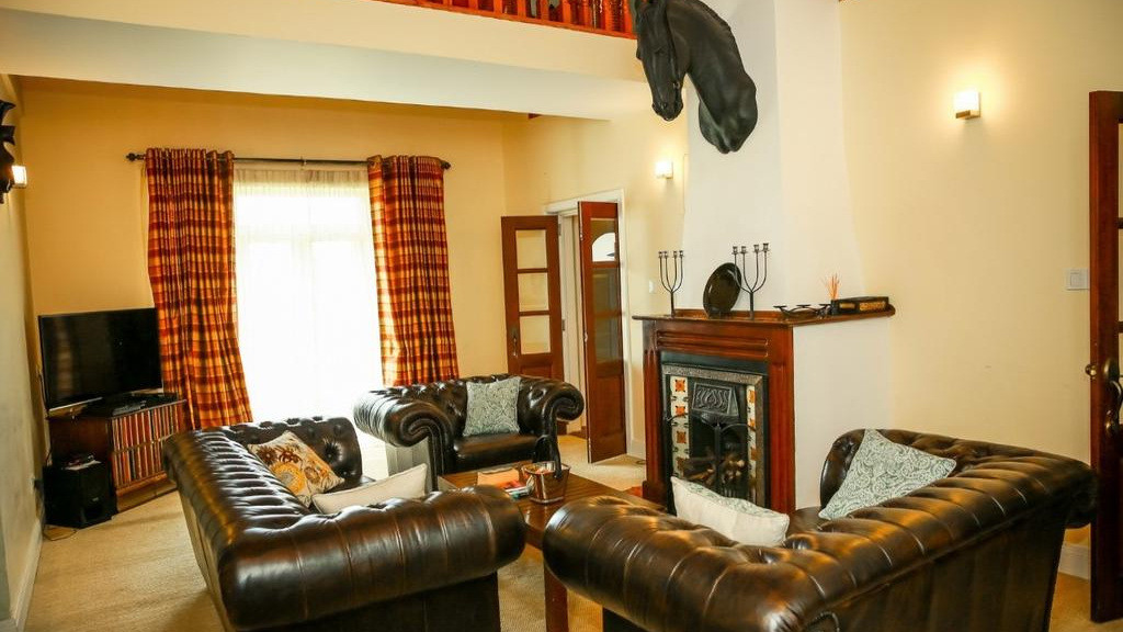 Cotswold Stone Cottage In Nuwara Eliya Sri Lanka 4 Bedrooms